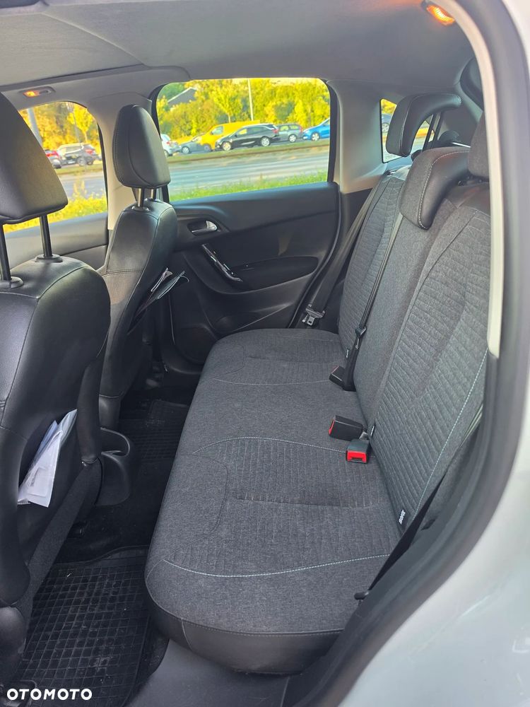 Citroën C3 1.2 PureTech Selection ETG - 7