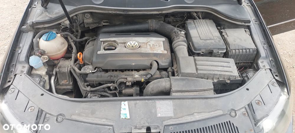 Volkswagen Passat 1.8 TSI Comfortline - 13