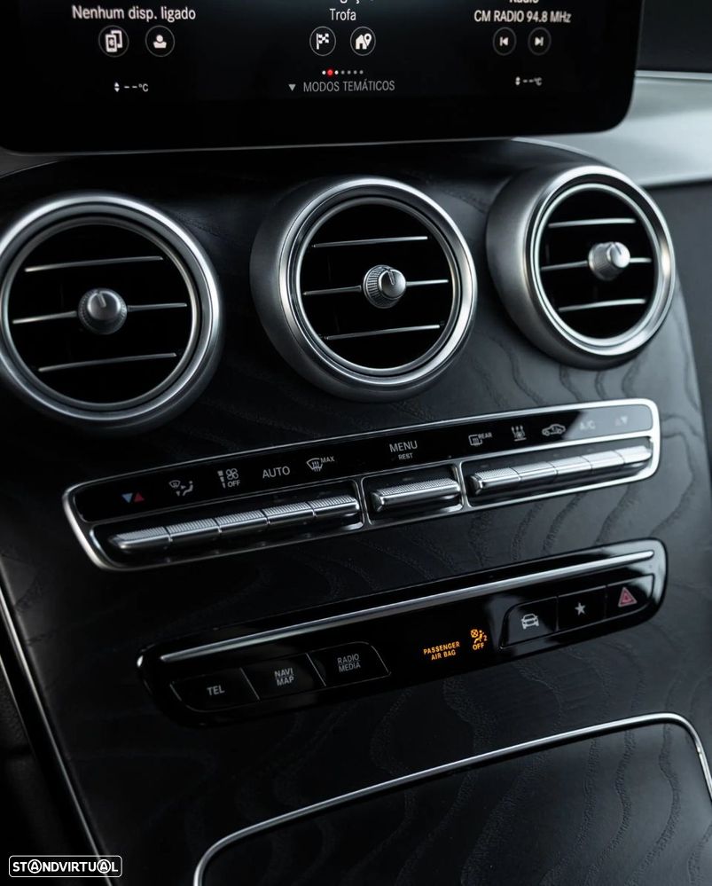 Mercedes-Benz GLC 300 de Coupe 4Matic 9G-TRONIC AMG Line - 22