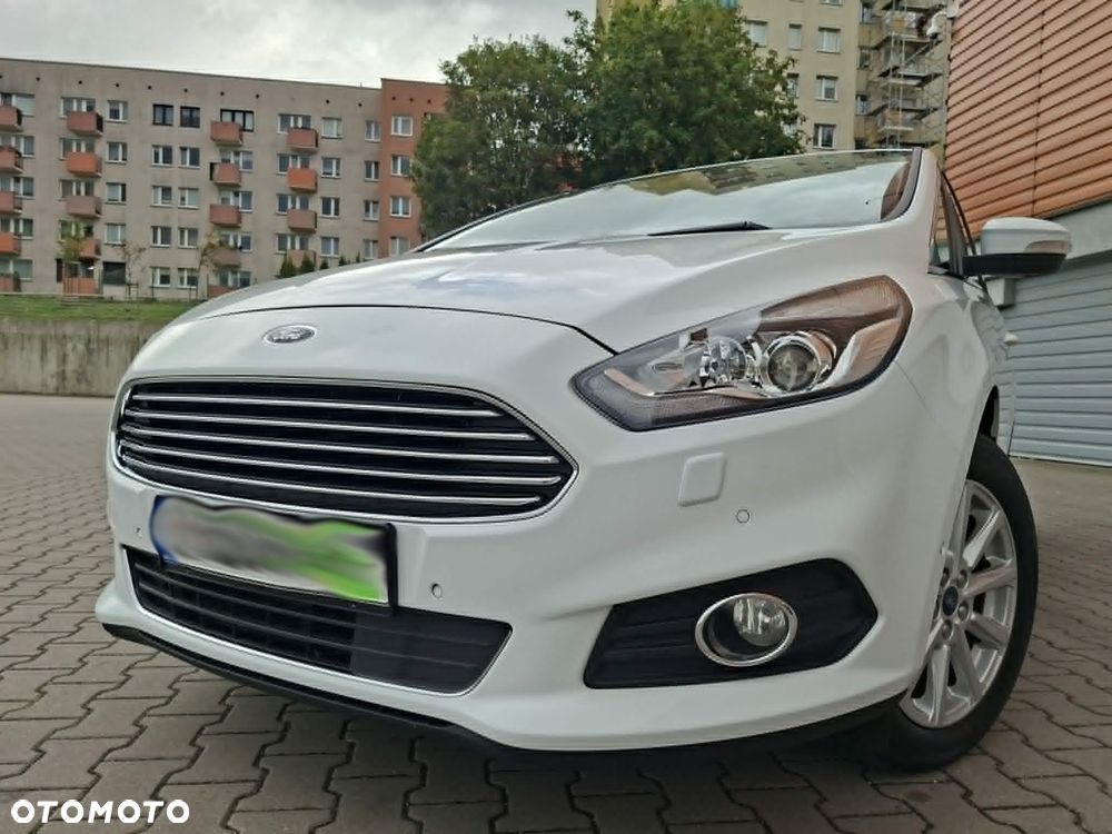 Ford S-Max 2.0 TDCi Titanium PowerShift - 4
