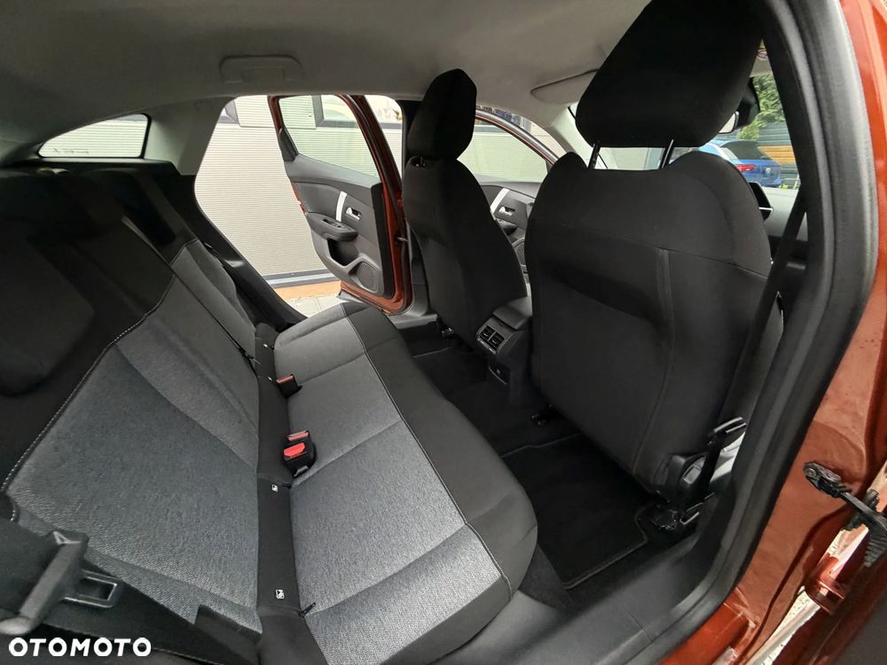 Citroën C4 PureTech 130 Stop&Start EAT8 PLUS - 17