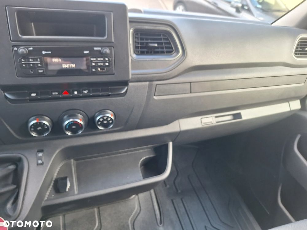 Renault Master - 19