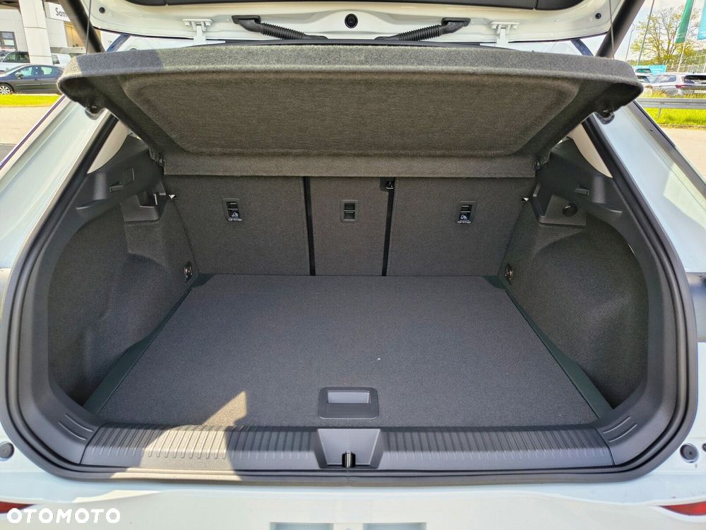 Volkswagen T-Roc 1.5 eTSI Style DSG - 35
