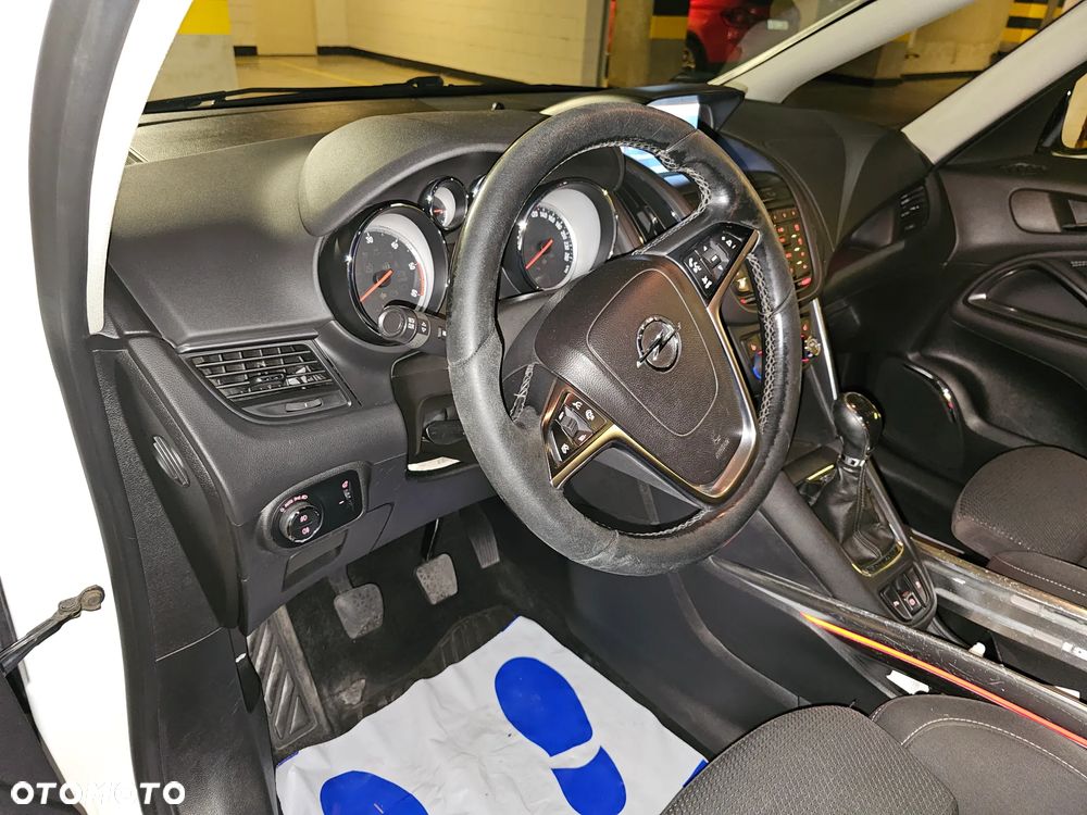 Opel Zafira Tourer 2.0 CDTI Active - 24