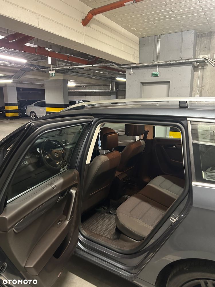 Volkswagen Passat 1.4 TSI BMT Comfortline - 20