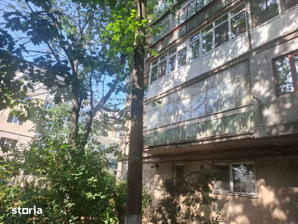 Apartament de vanzare, 50 mp, zona Gaesti — fotografia 1
