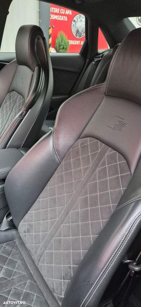 Audi A4 45 TFSI quattro S tronic MHEV Advanced - 11