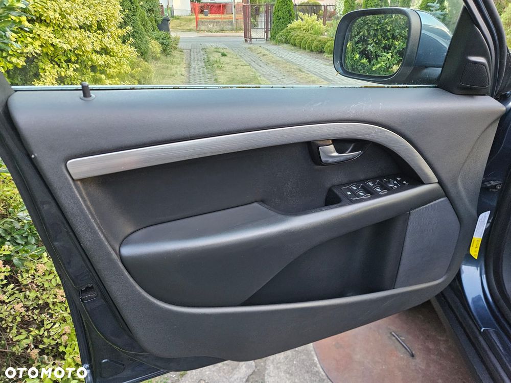 Volvo XC 70 D5 AWD Summum - 15