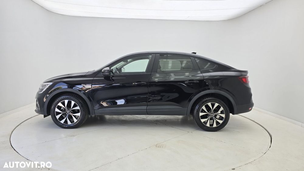 Renault Arkana E-TECH 145 Evolution - 9