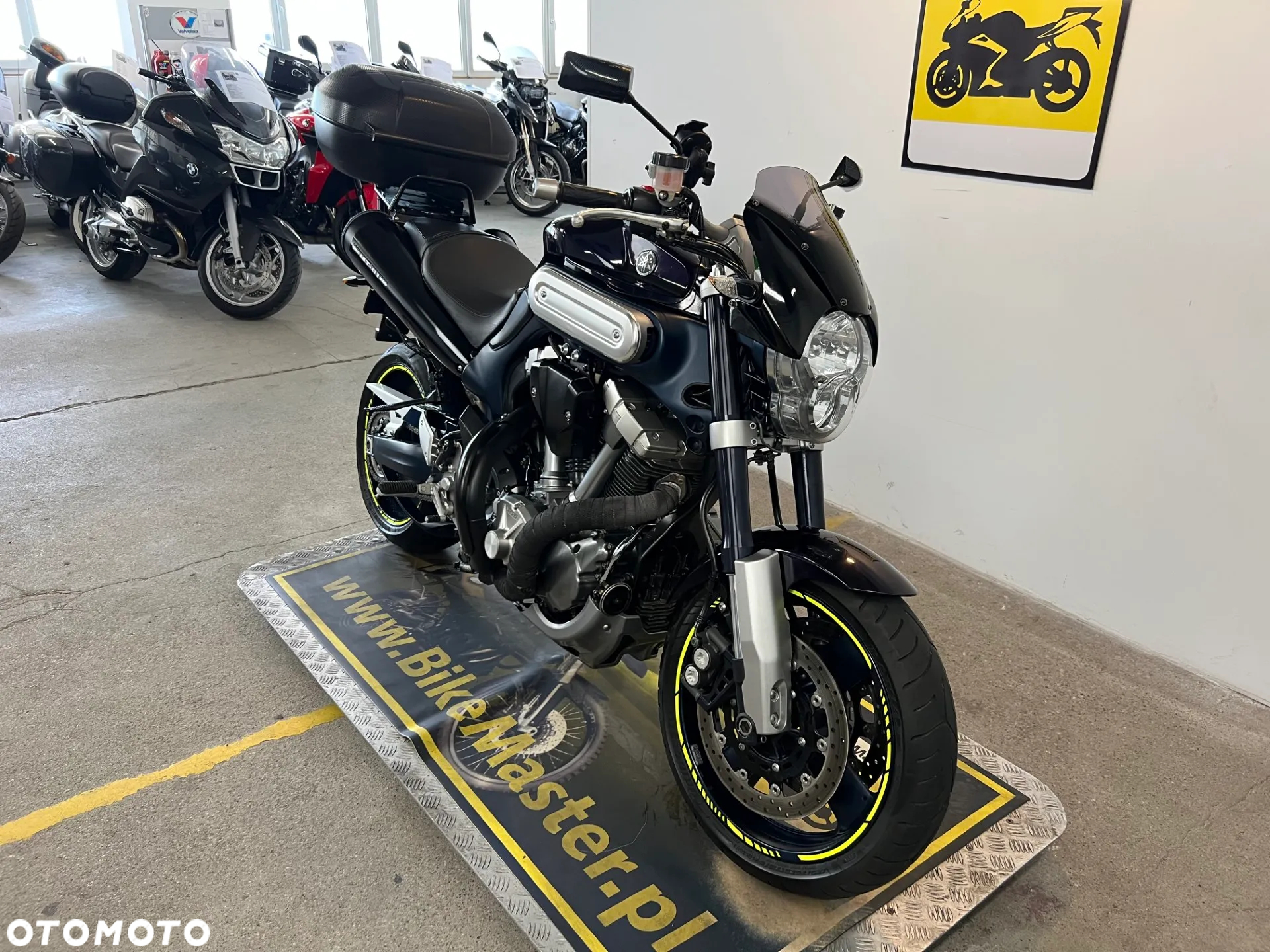 Yamaha MT - 3