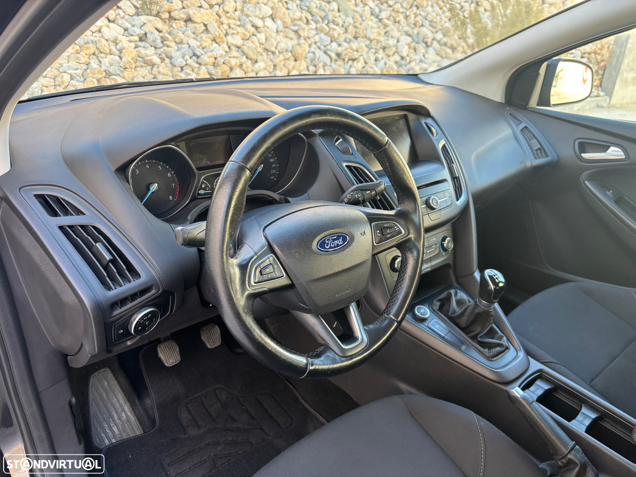 Ford Focus SW 1.0 SCTi Titanium - 22