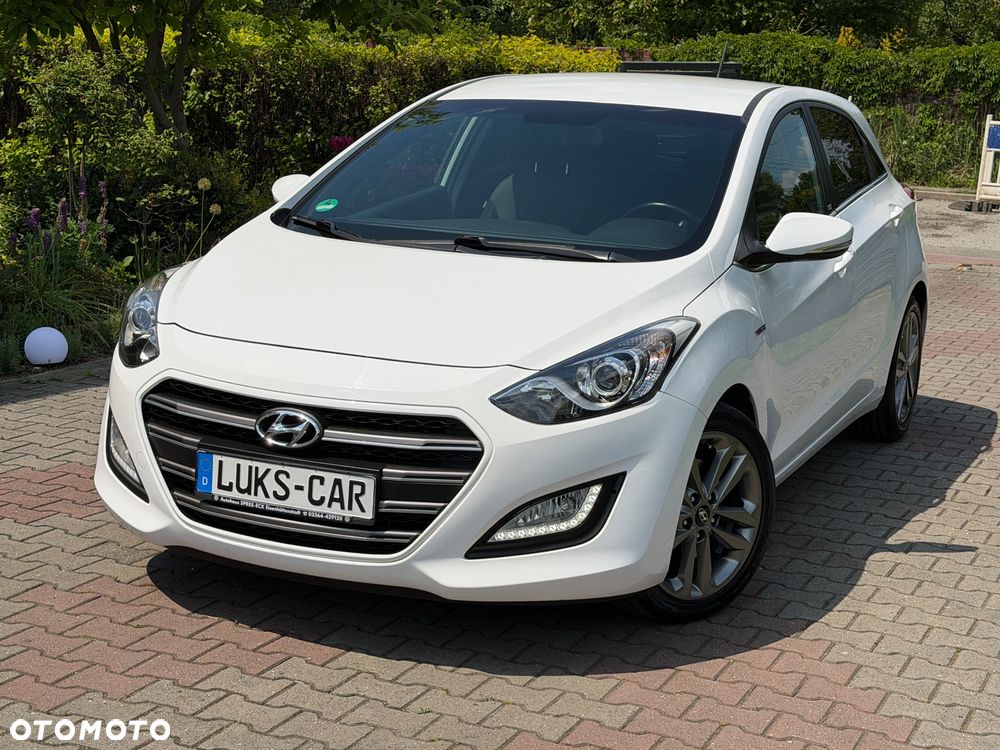 Hyundai i30 blue 1.6 GDI Passion - 37