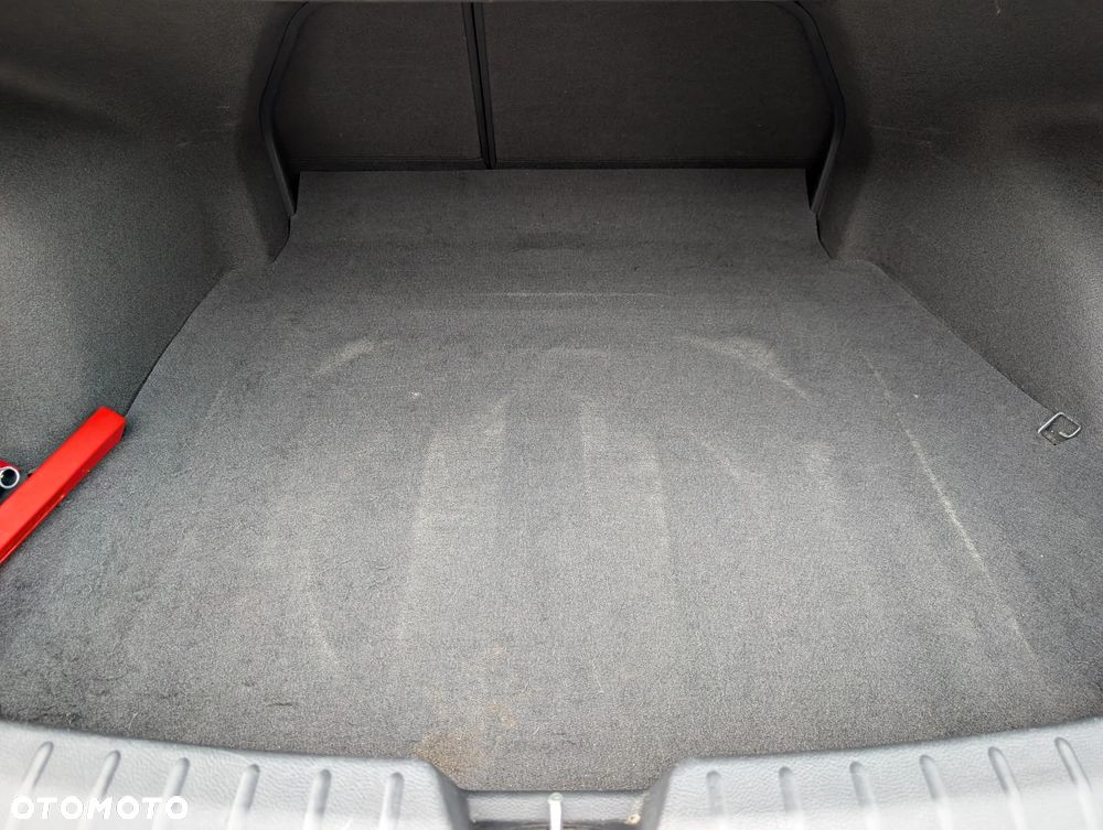 Hyundai i40 1.6 GDI Comfort + - 32