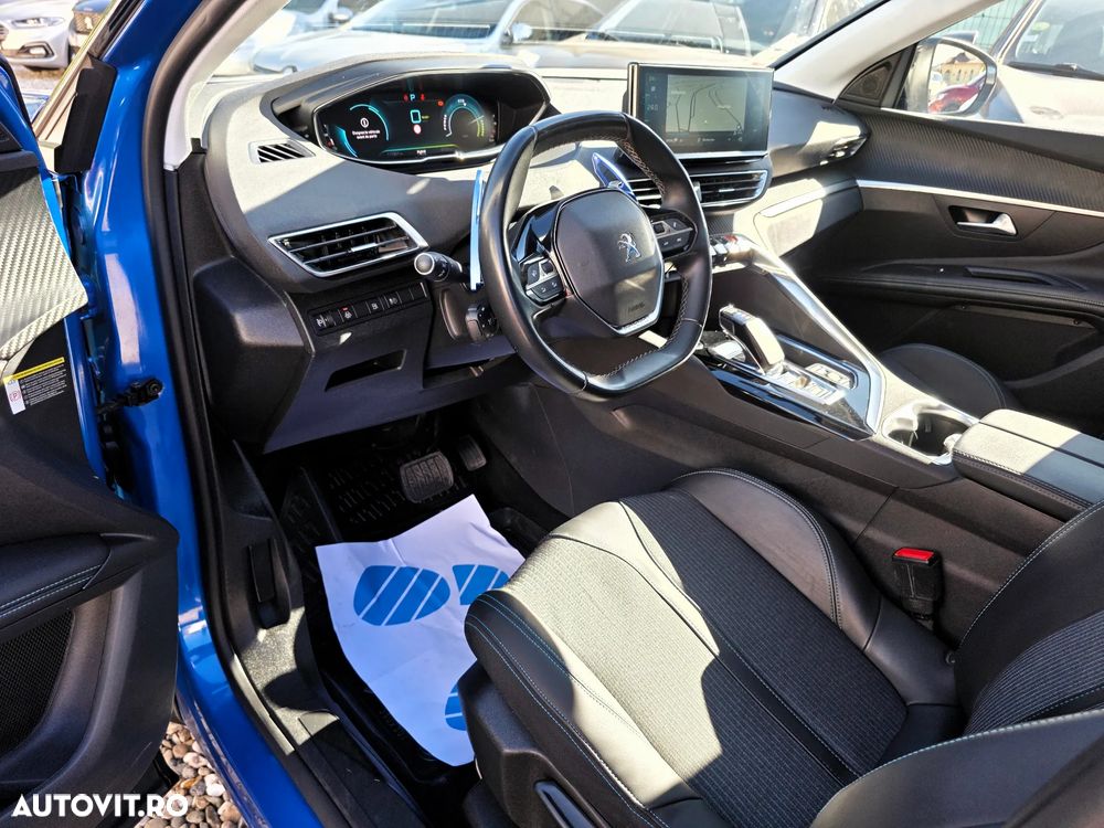 Peugeot 3008 Hybrid 225 e-EAT8 Allure Pack - 23