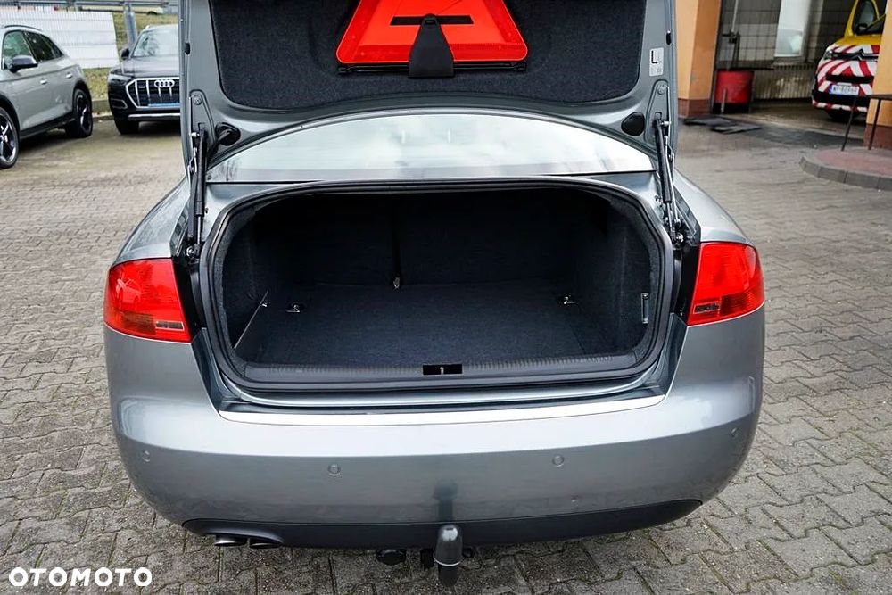 Audi A4 - 22