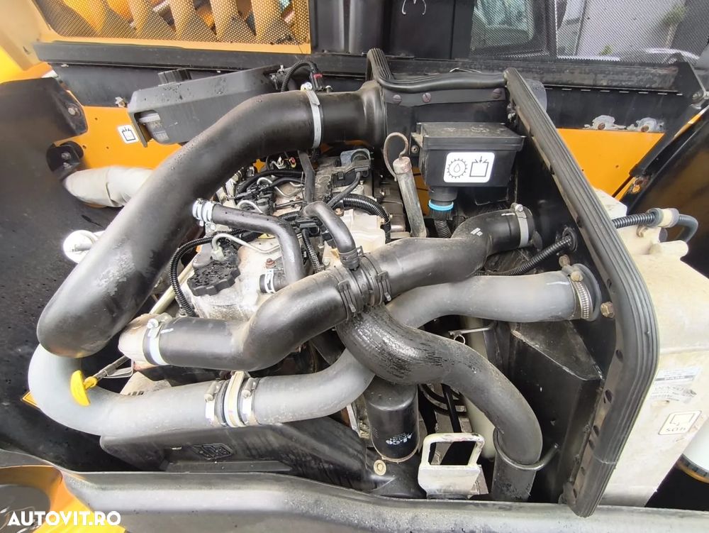 JCB 535-95 (853) - 9