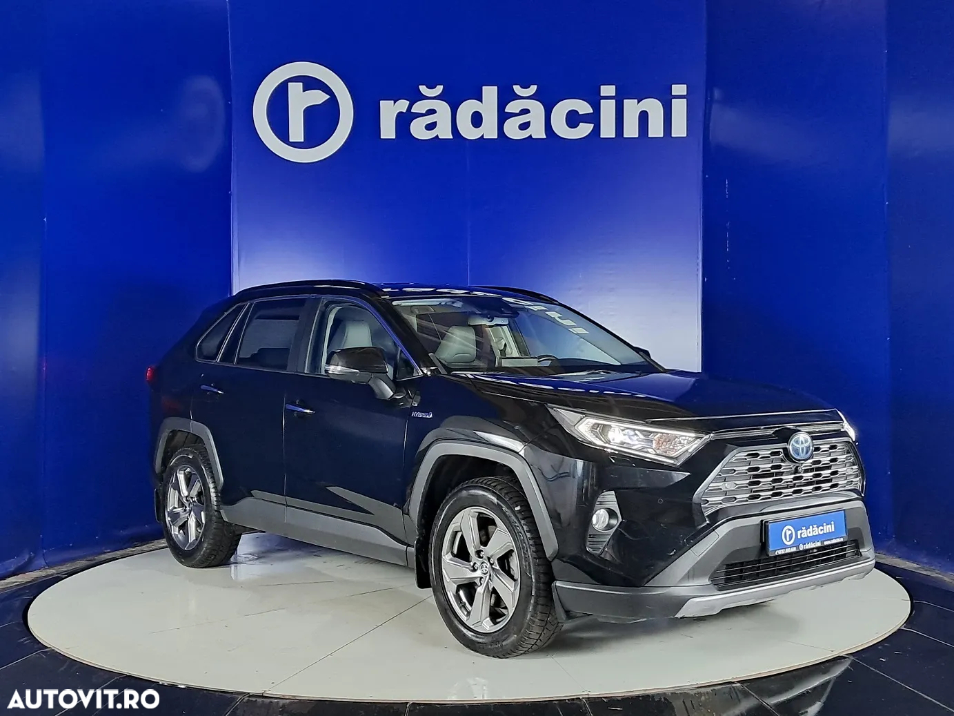 Toyota RAV4 - 5