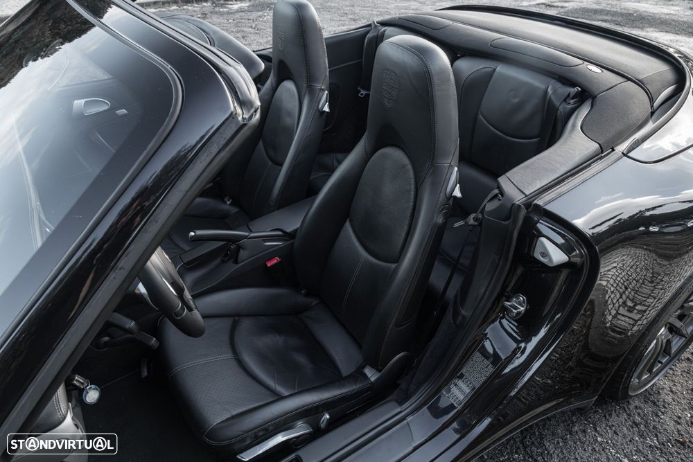 Porsche 911 Série F - 17