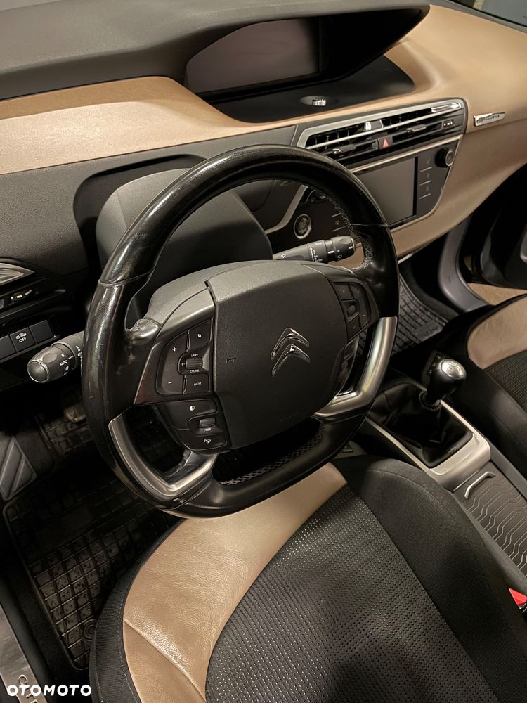 Citroën C4 Grand Picasso - 17