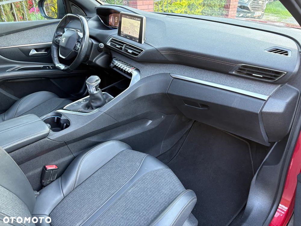 Peugeot 3008 1.5 BlueHDi GT S&S - 17