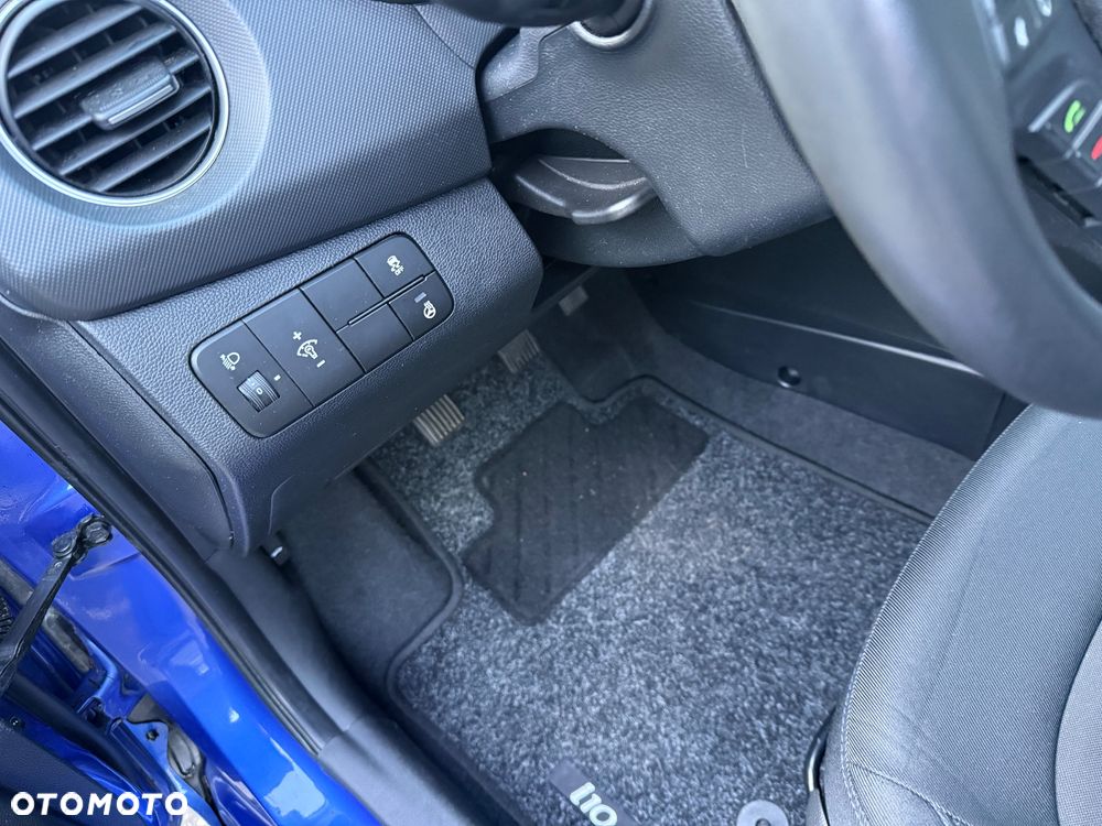 Hyundai i10 - 16
