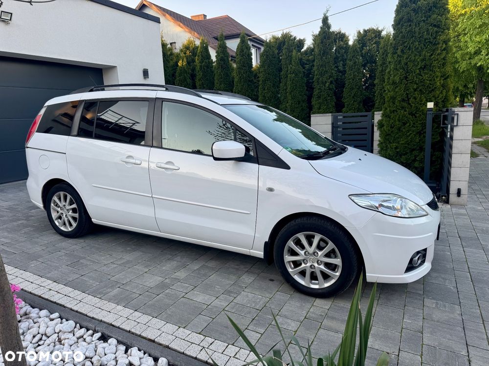 Mazda 5 - 11