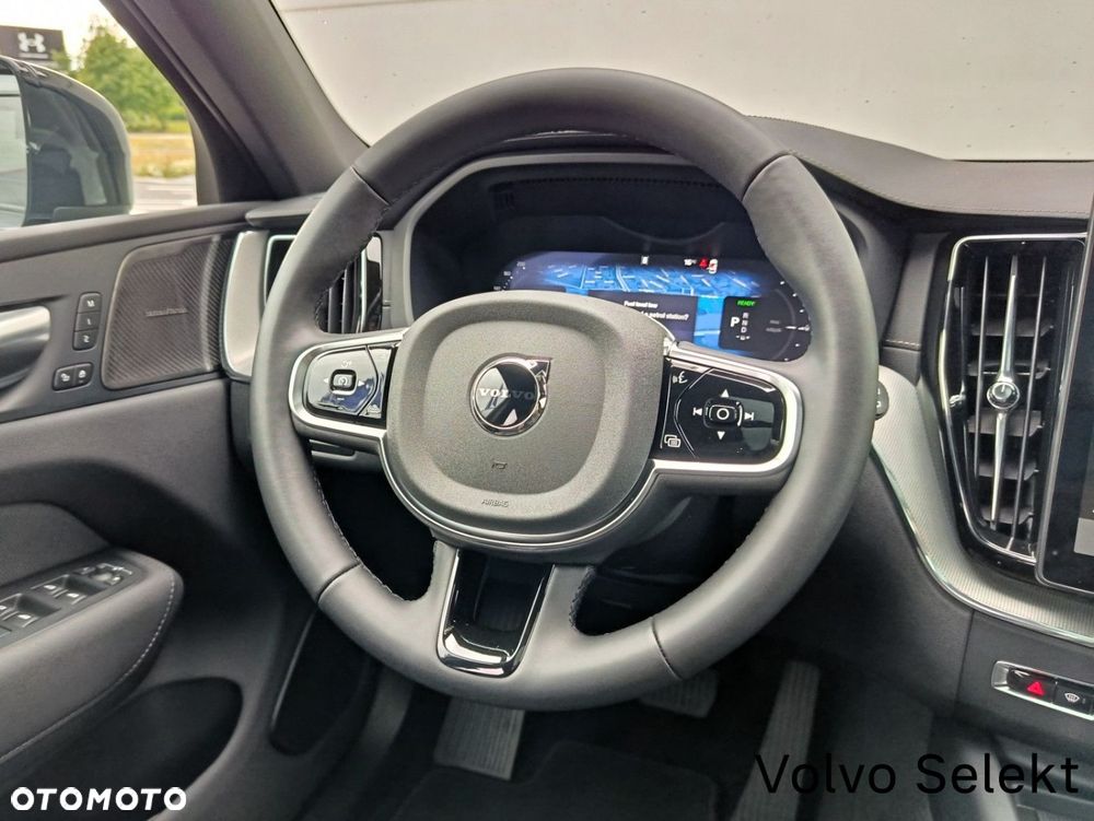 Volvo XC 60 - 24