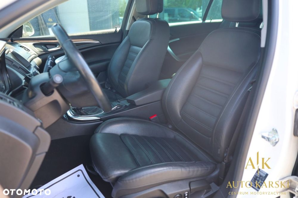 Opel Insignia - 17