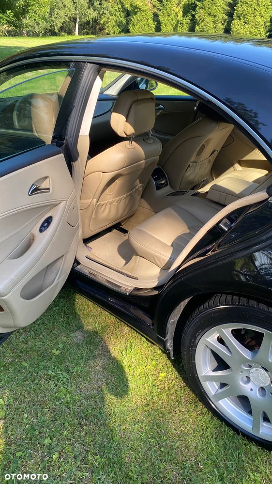 Mercedes-Benz CLS 350 CGI - 16