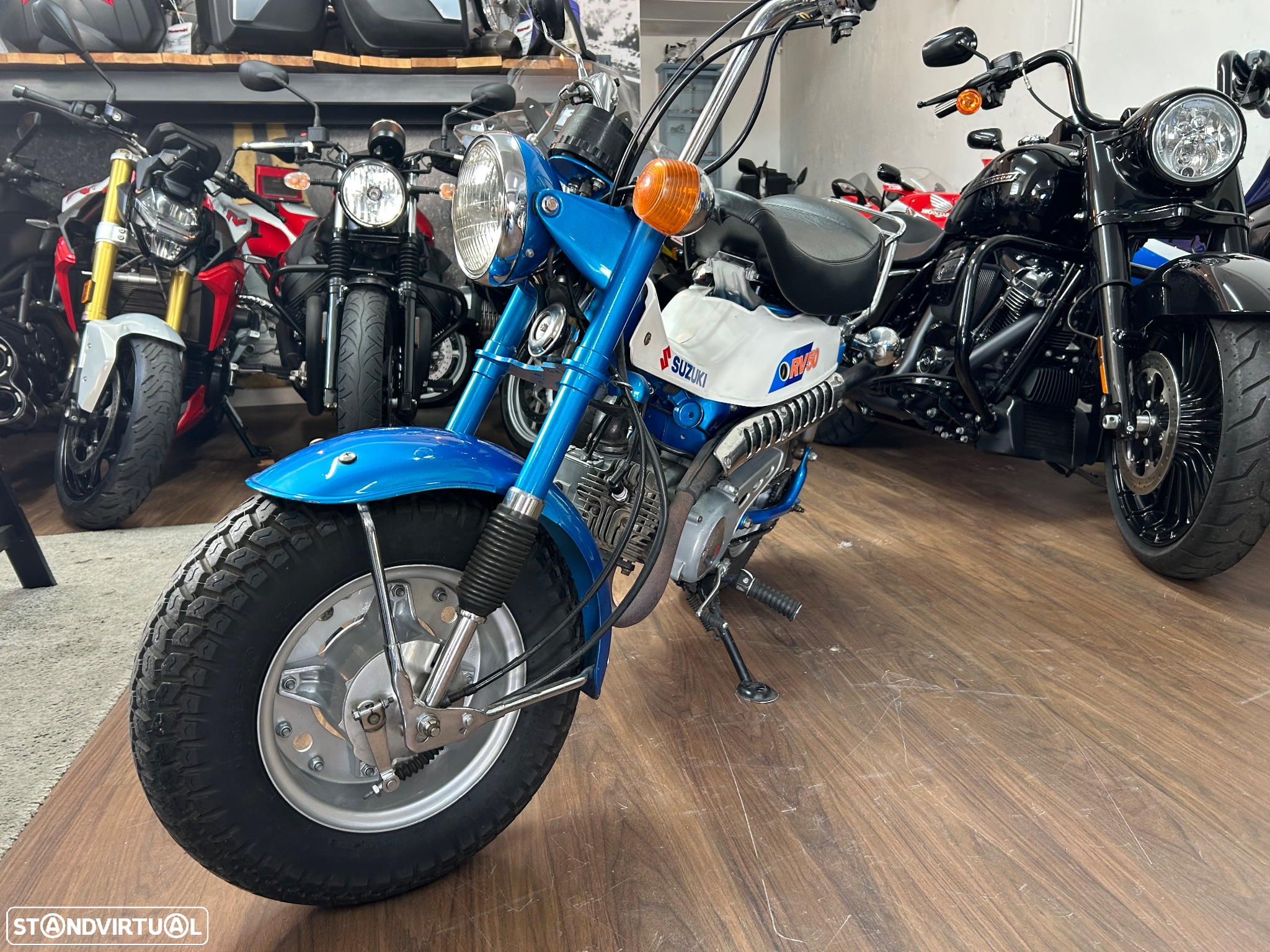 Suzuki RV 50 - 11