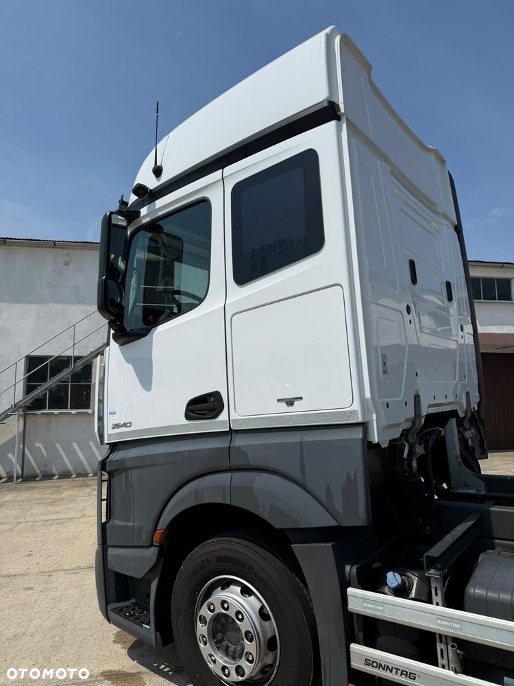 Mercedes-Benz ACTROS 2540 - 6