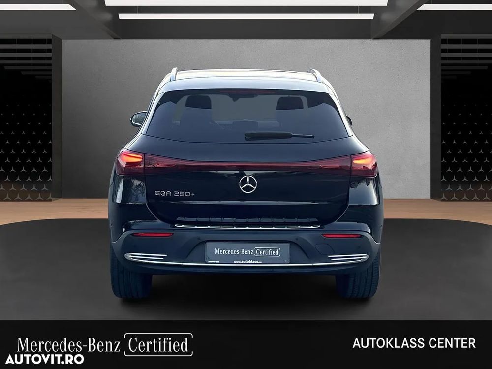 Mercedes-Benz EQA 250+ - 6