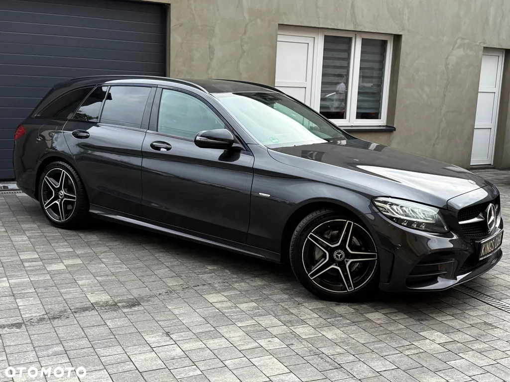 Mercedes-Benz Klasa C 220 d T 9G-TRONIC AMG Line - 17
