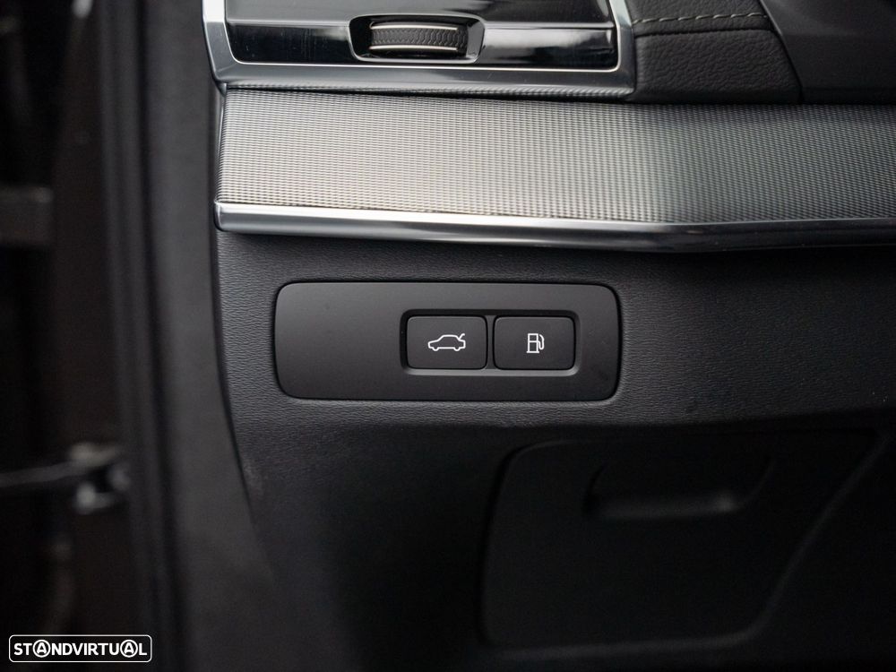 Volvo XC 90 2.0 T8 PHEV Plus Bright AWD - 21