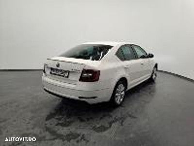 Skoda Octavia - 5