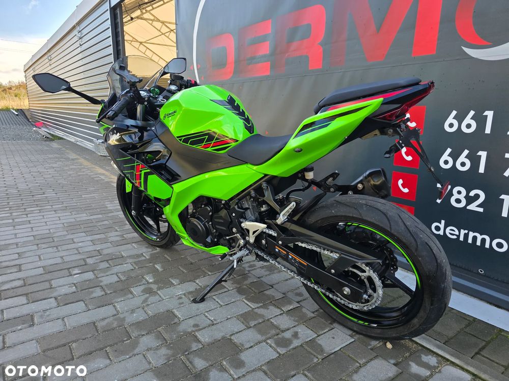 Kawasaki Ninja 400 - 5