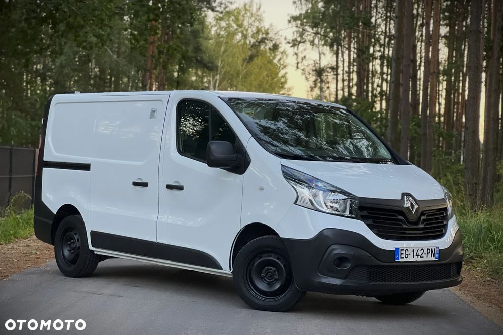 Renault Trafic - 8