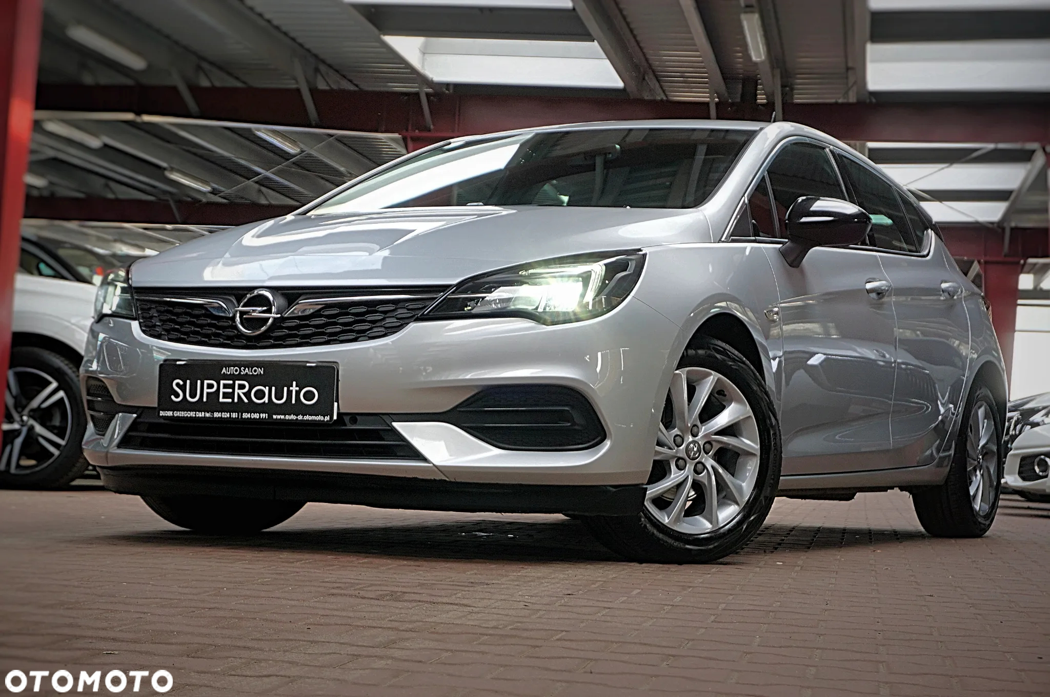 Opel Astra V 1.2 T Elegance S&S - 6