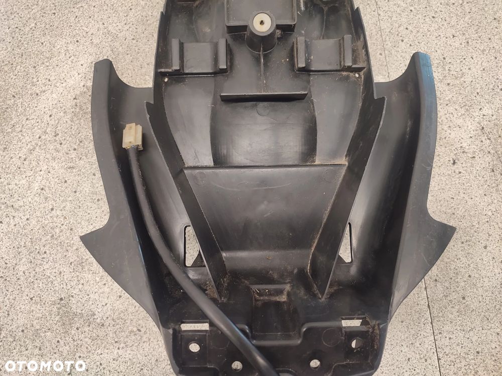 Błotnik tył, tylny, lampa tył, nadkole, zadupek, ogon Yamaha XT660 XT 660 - 10