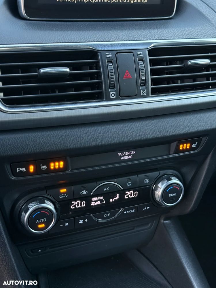 Mazda 3 G120 Revolution Top - 27