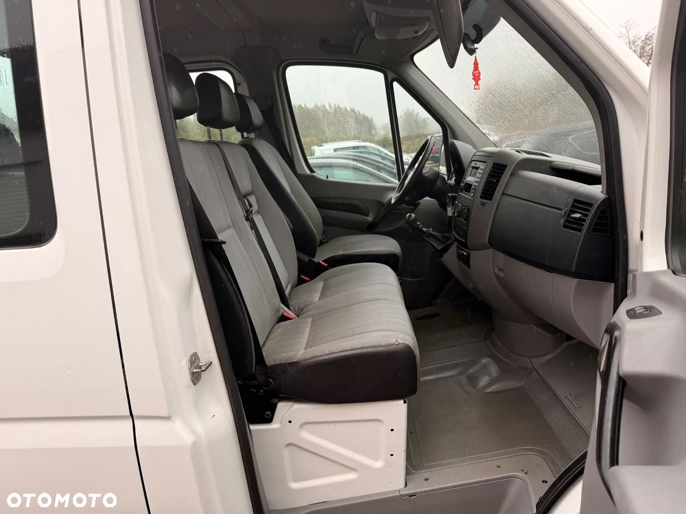 Volkswagen Crafter - 19