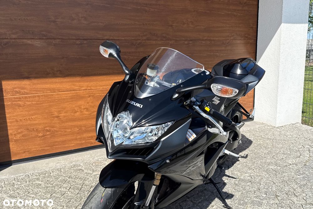 Suzuki GSX-R - 20