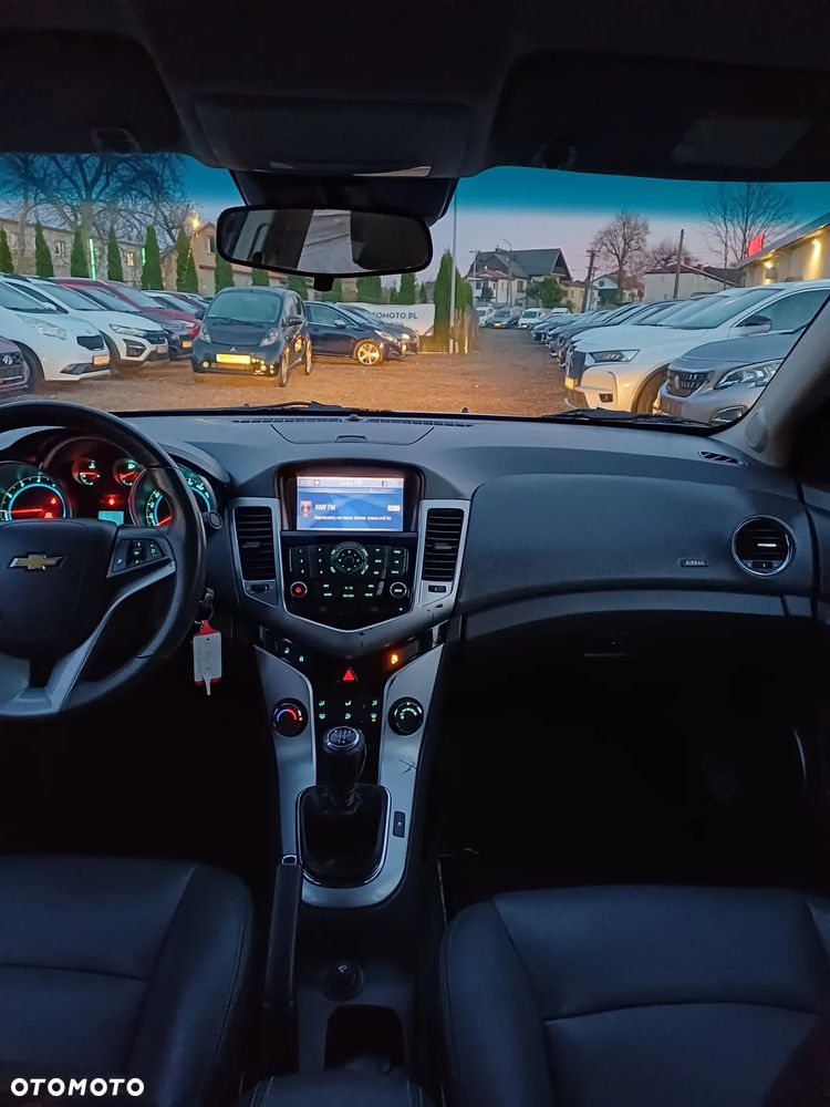 Chevrolet Cruze ver-1-8-ltzplus - 15