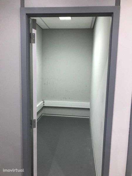 ARMAZEM - Sacavem e Prior Velho - Grande imagem: 3/12