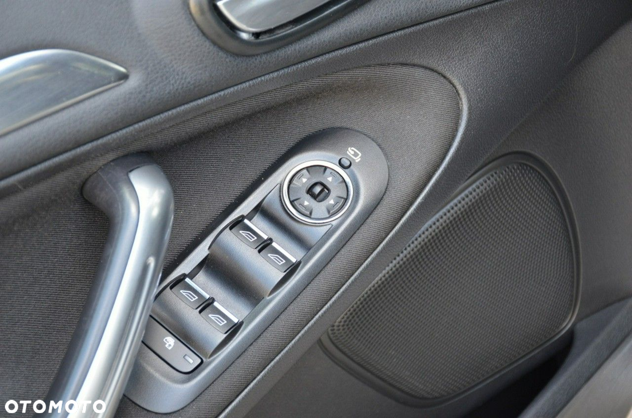 Ford S-Max - 23
