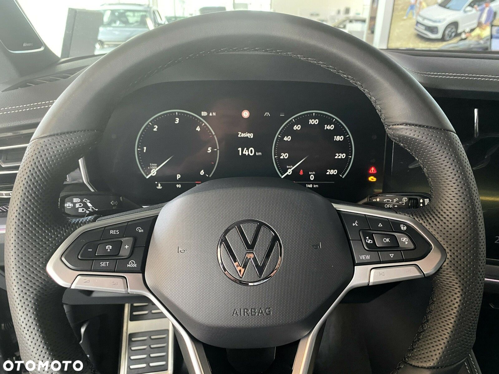 Volkswagen Touareg 3.0 V6 TDI 4Motion R-Line - 11