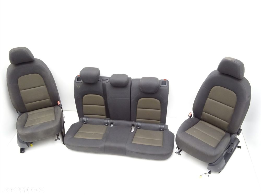Komplet foteli fotel przód prawy lewy kanapa tył 5l0881105ab audi q3 8u - 6