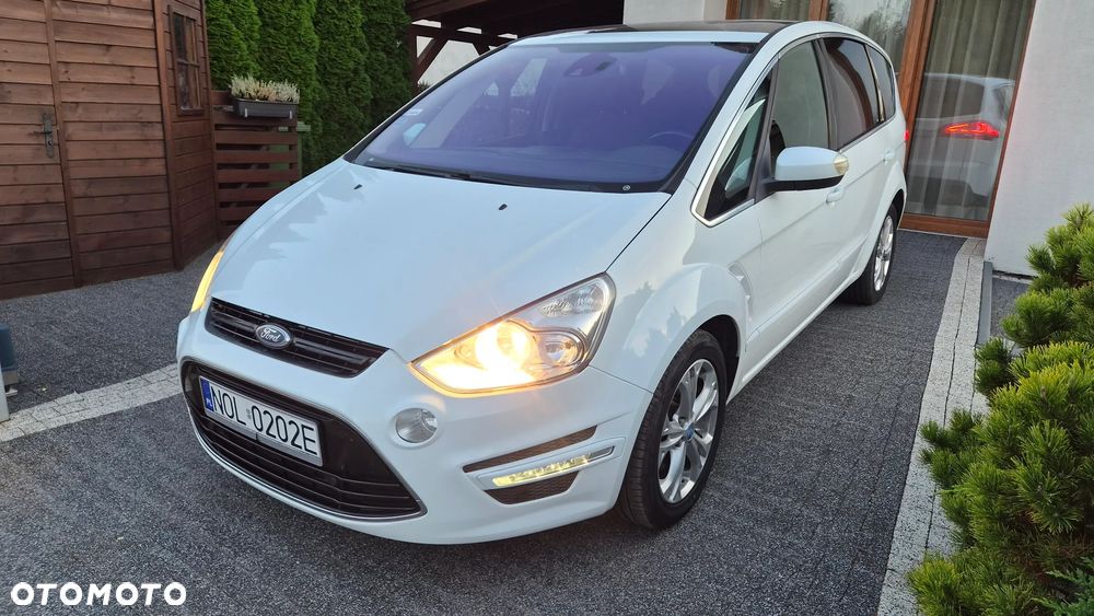 Ford S-Max 2012 photo 3
