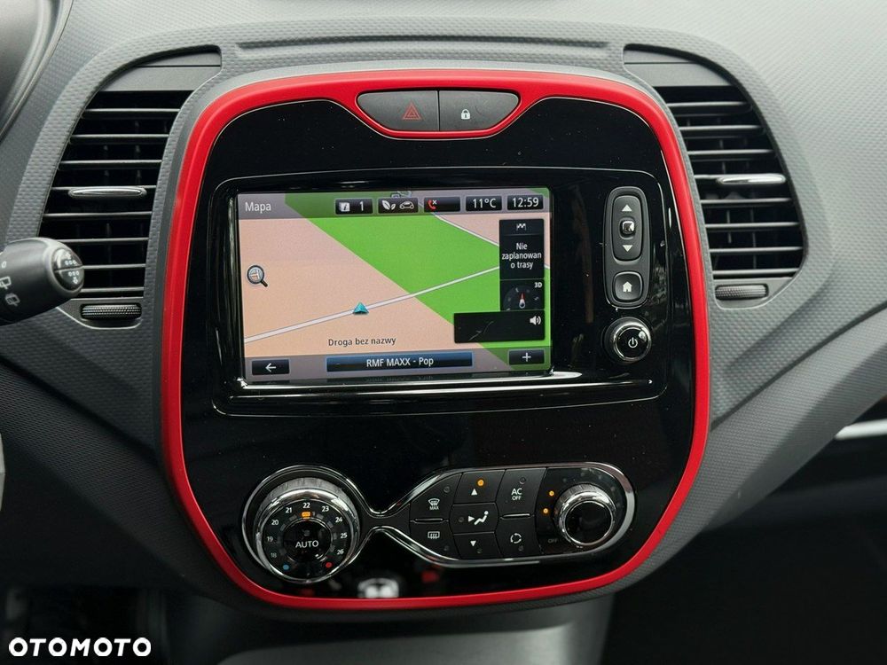 Renault Captur dCi 90 EDC Helly Hansen - 28