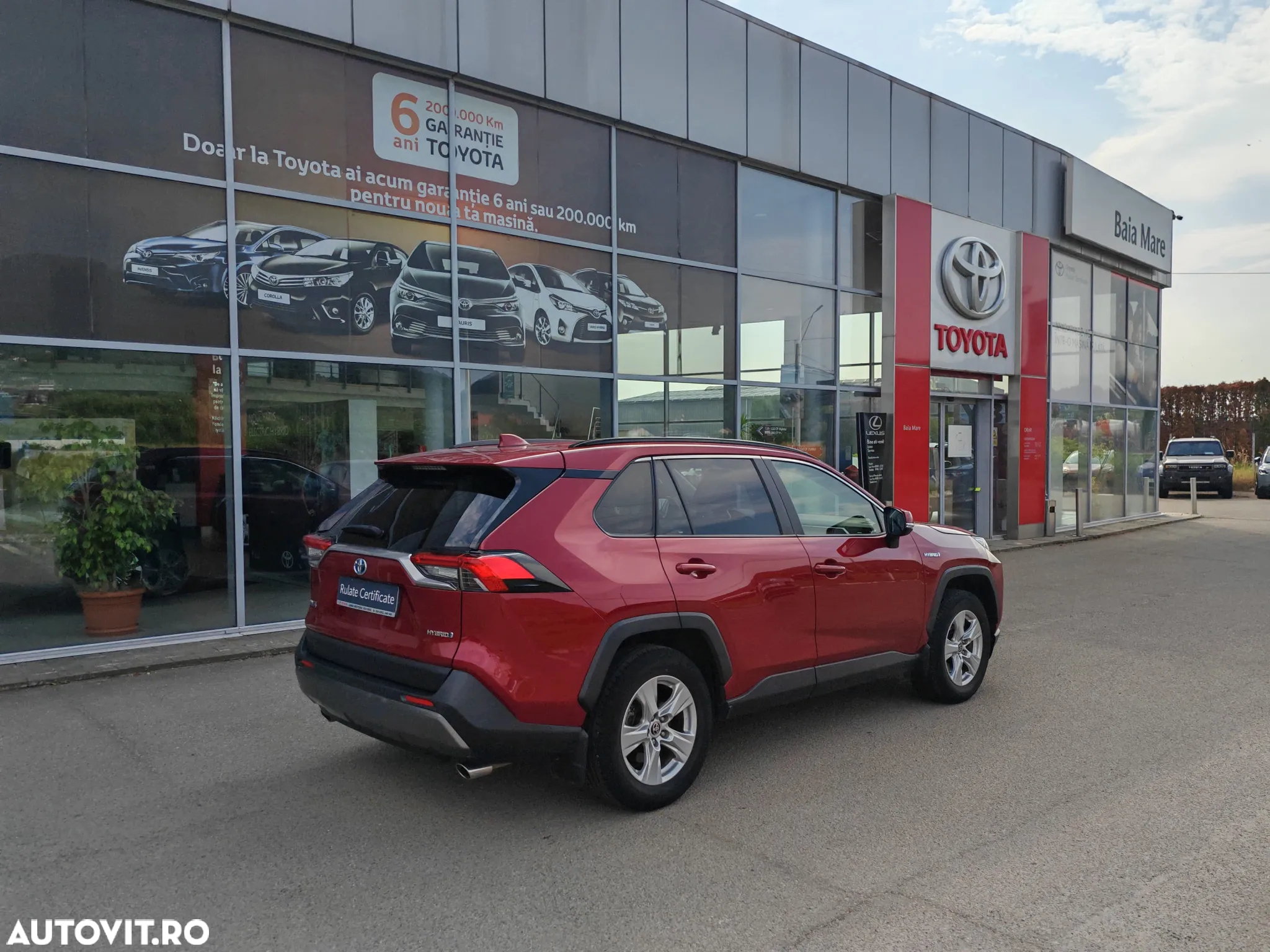 Toyota RAV4 2.5 Hybrid VVT-iE 4x2 Dynamic - 4